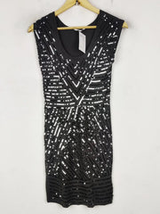 Buy online pre-used pre-loved 100% authentic & Original branded New Look (SBD-440) available in Pakistan. Top international brands avilable.