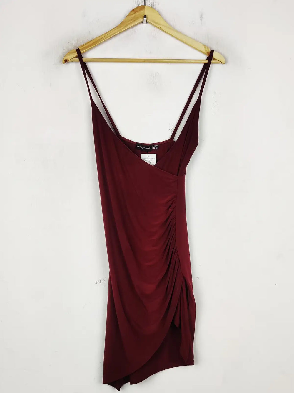 Buy online pre-used pre-loved 100% authentic & Original branded Prettylittlething (SBD-472) available in Pakistan. Top international brands avilable.