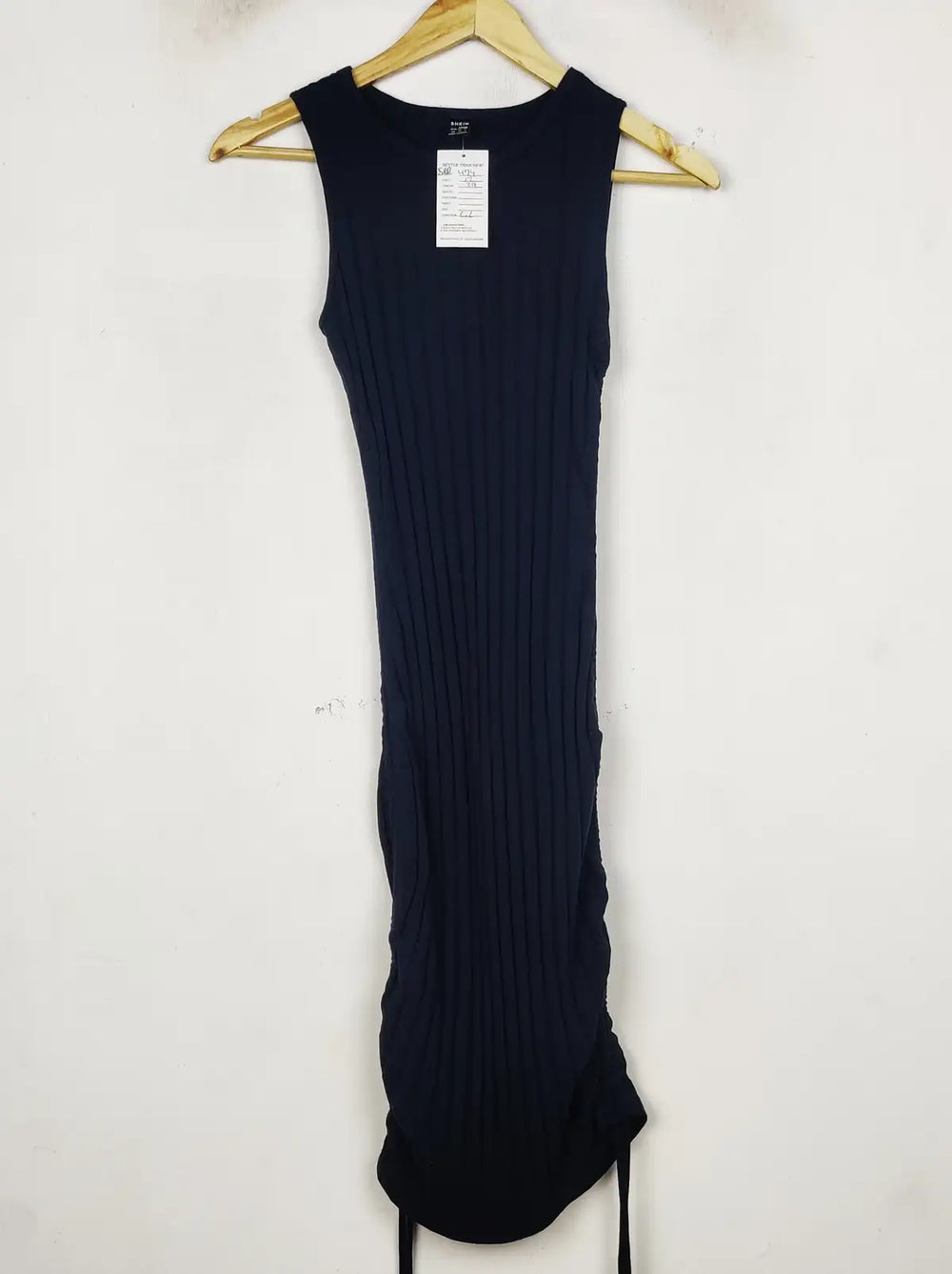 Buy online pre-used pre-loved 100% authentic & Original branded Shein (SBD-474) available in Pakistan. Top international brands avilable.