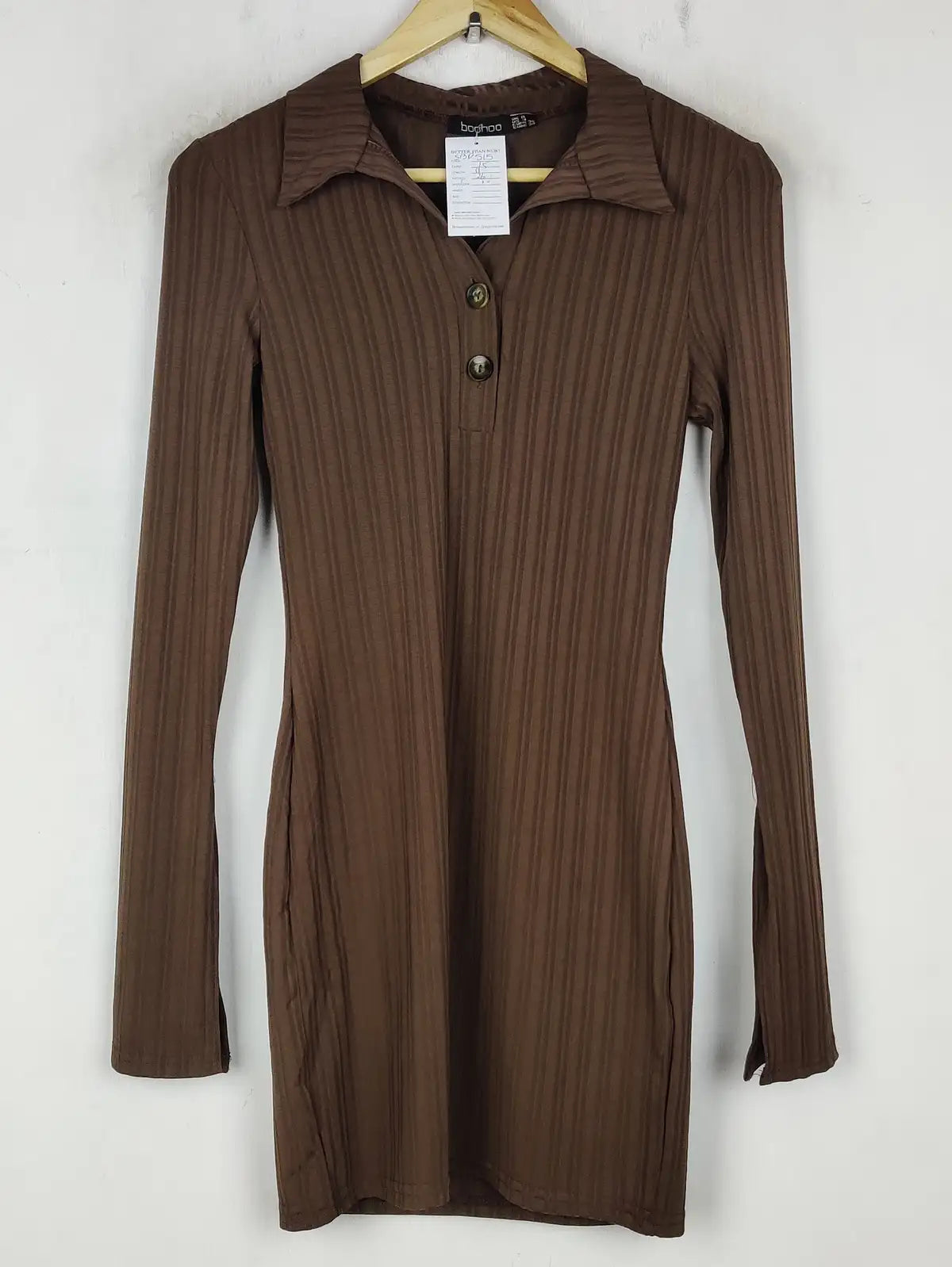 Buy online pre-used pre-loved 100% authentic & Original branded Boohoo (SBD-515) available in Pakistan. Top international brands avilable.