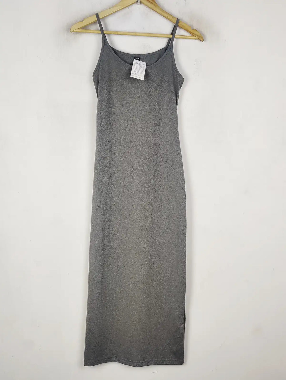 Buy online pre-used pre-loved 100% authentic & Original branded Shein (SBD-518) available in Pakistan. Top international brands avilable.