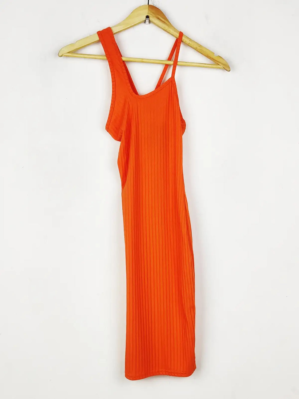 Buy online pre-used pre-loved 100% authentic & Original branded Prettylittlething (SBD-544) available in Pakistan. Top international brands avilable.