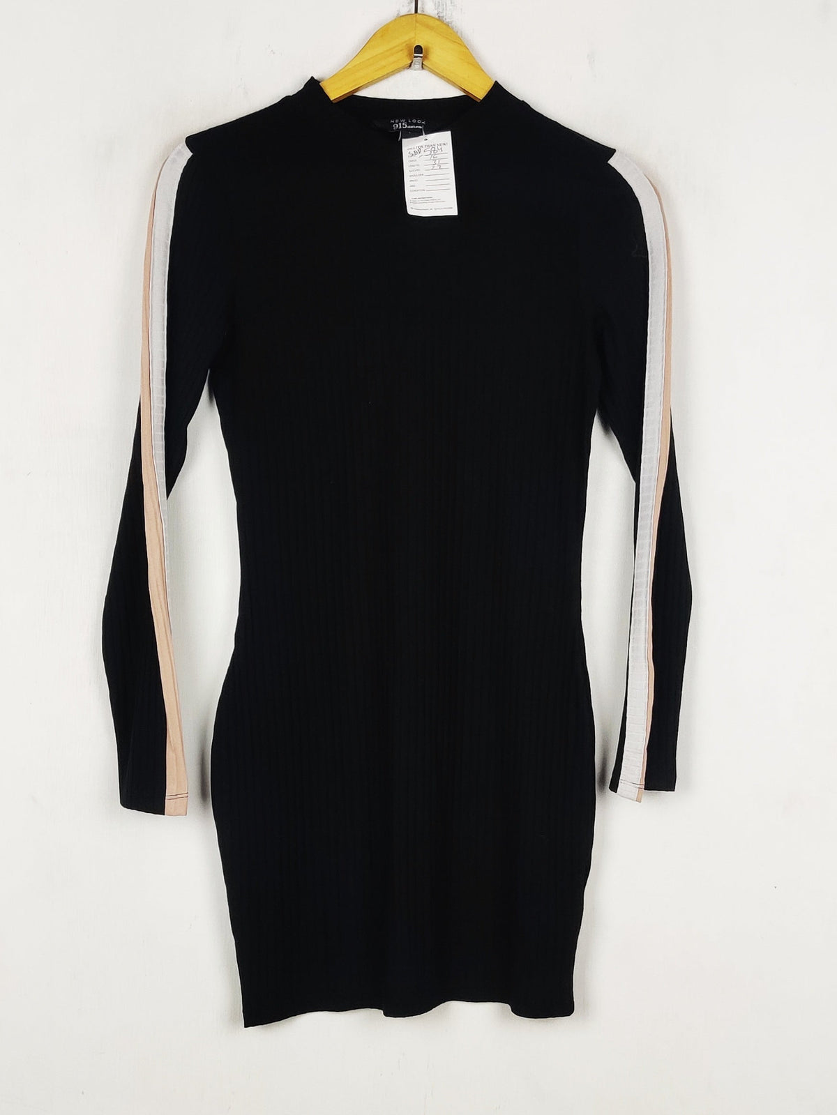 Buy online pre-used pre-loved 100% authentic & Original branded New Look (SBD-584) available in Pakistan. Top international brands avilable.