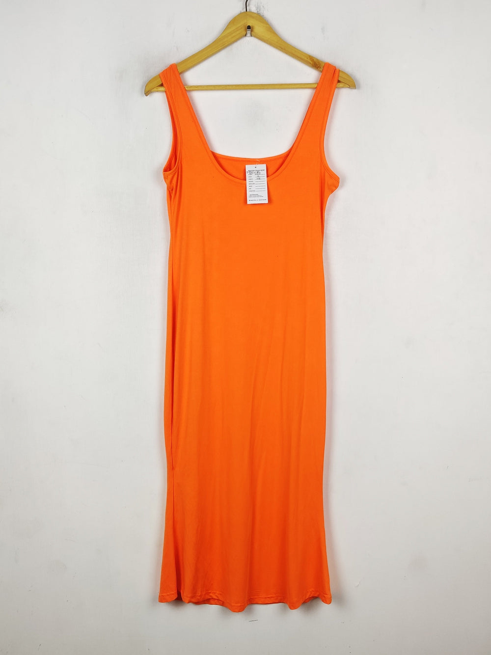 Buy online pre-used pre-loved 100% authentic & Original branded Unknown Brand (SBD-594) available in Pakistan. Top international brands avilable.
