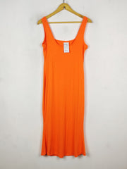 Buy online pre-used pre-loved 100% authentic & Original branded Unknown Brand (SBD-594) available in Pakistan. Top international brands avilable.