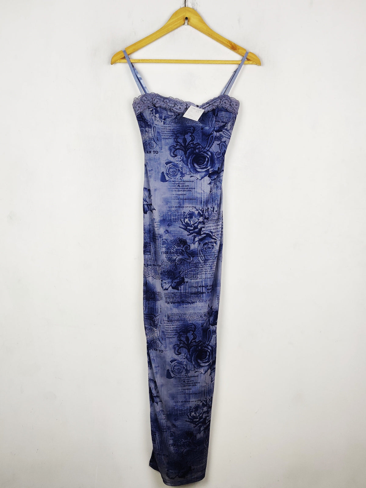 Buy online pre-used pre-loved 100% authentic & Original branded Shein (SBD-624) available in Pakistan. Top international brands avilable.