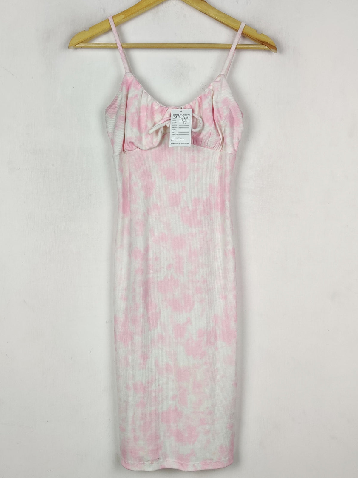 Buy online pre-used pre-loved 100% authentic & Original branded Primark (SBD-675) available in Pakistan. Top international brands avilable.