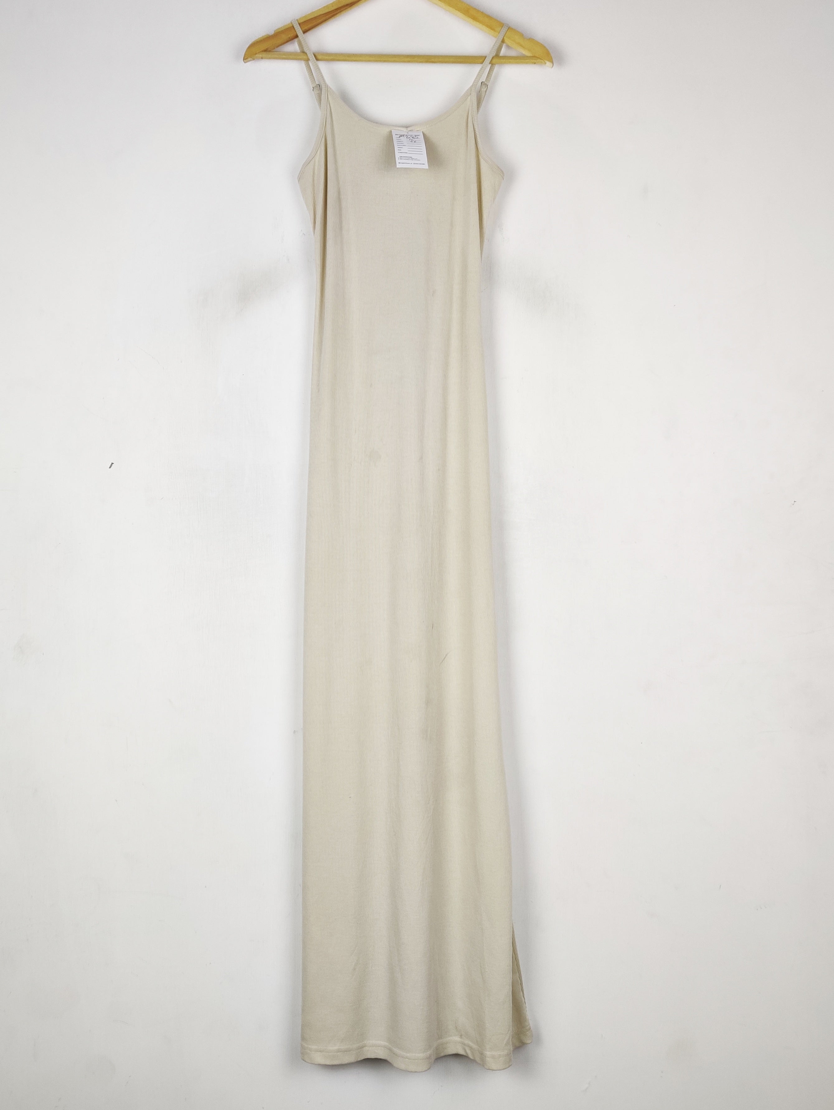 Buy online pre-used pre-loved 100% authentic & Original branded Shein (SBD-685) available in Pakistan. Top international brands avilable.
