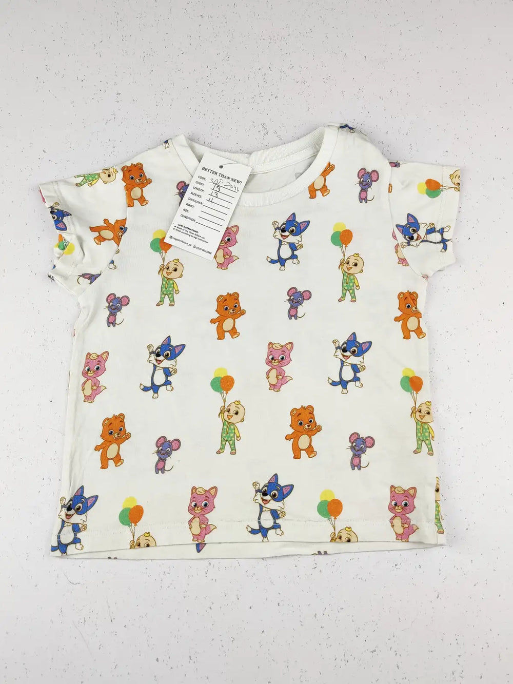 Buy online pre-used pre-loved 100% authentic & Original branded Uniqlo (SBT-2044) available in Pakistan. Top international brands avilable.