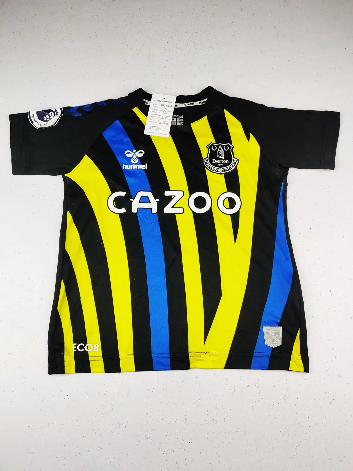 Buy online pre-used pre-loved 100% authentic & Original branded Hummel (SBT-2232) available in Pakistan. Top international brands avilable.