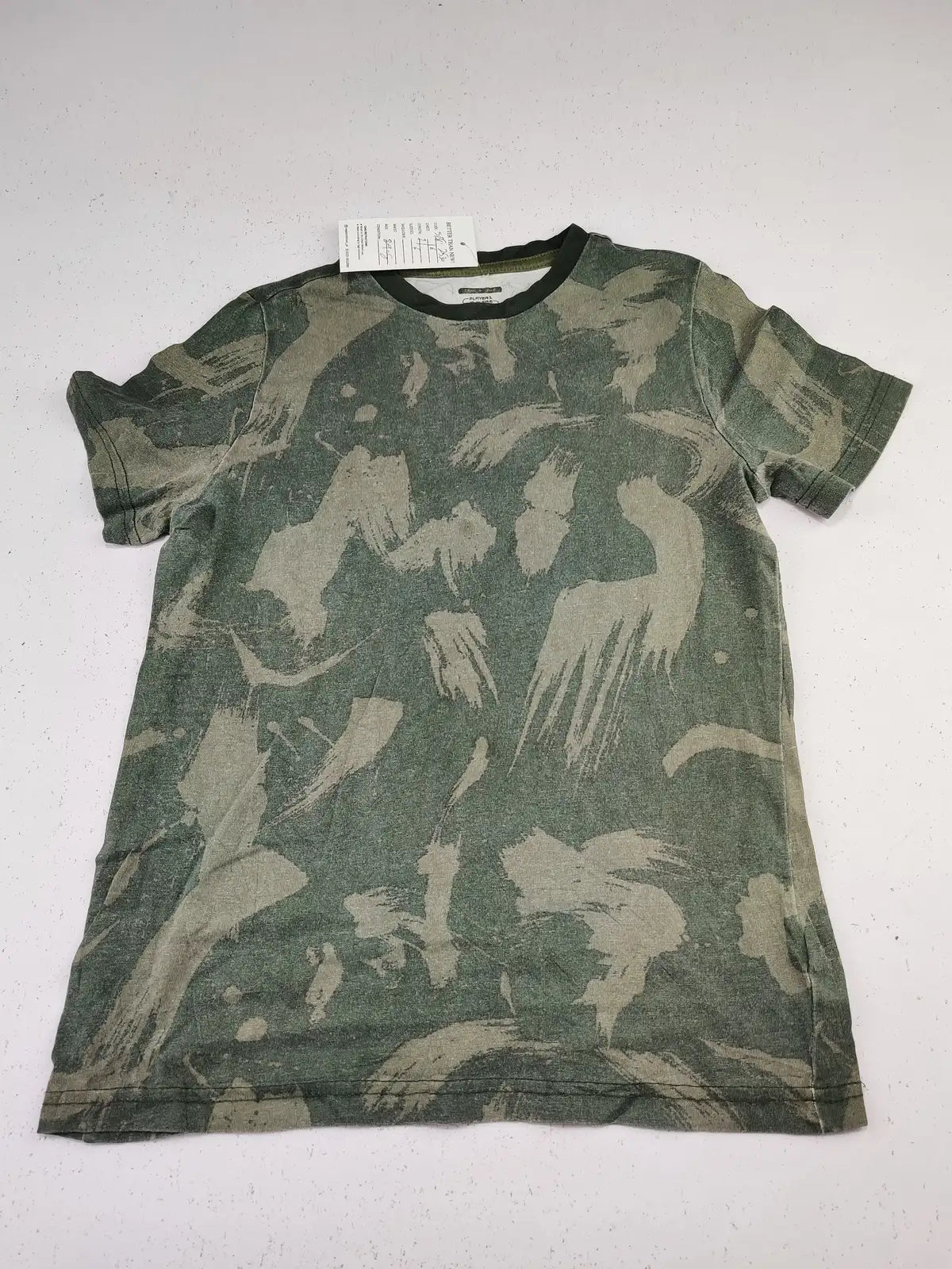 Buy online pre-used pre-loved 100% authentic & Original branded F&F (SBT-2530) available in Pakistan. Top international brands avilable.