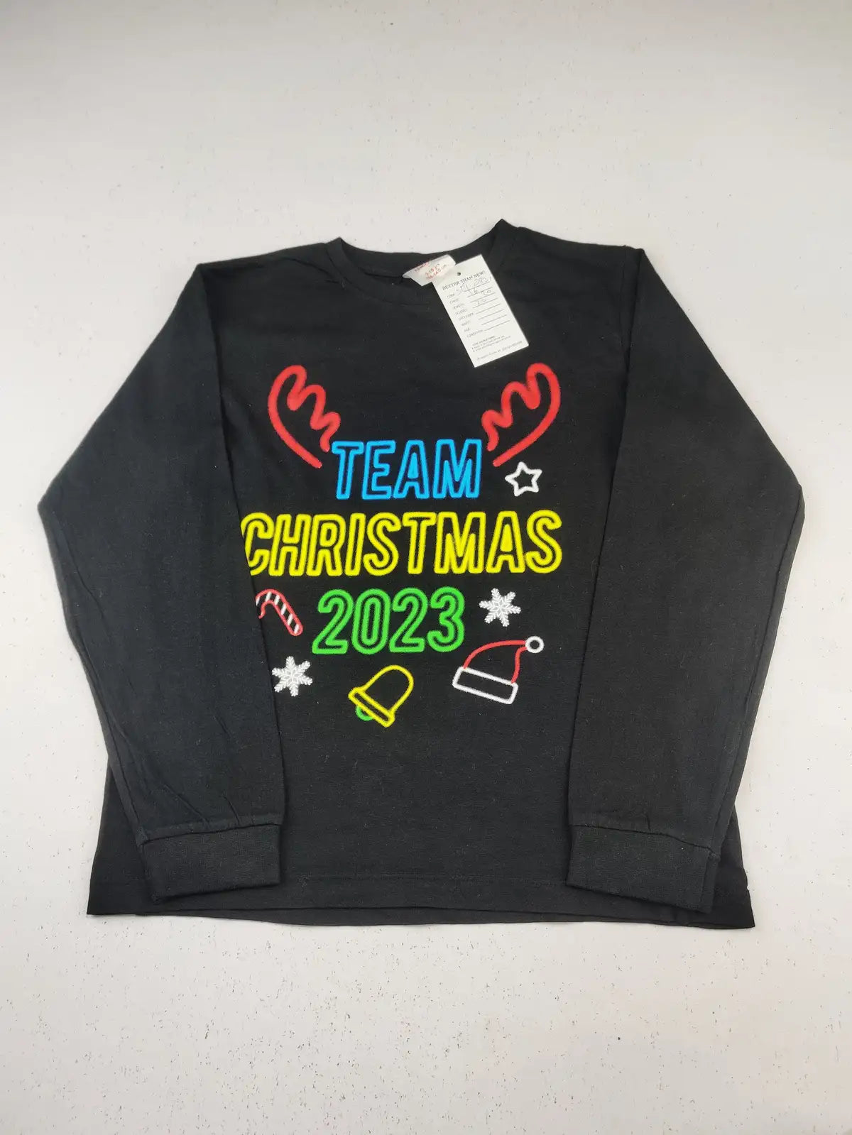 Buy online pre-used pre-loved 100% authentic & Original branded Christmas (SBT-2831) available in Pakistan. Top international brands avilable.