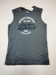 Buy online pre-used pre-loved 100% authentic & Original branded Jack&Jones (SBT-3002) available in Pakistan. Top international brands avilable.