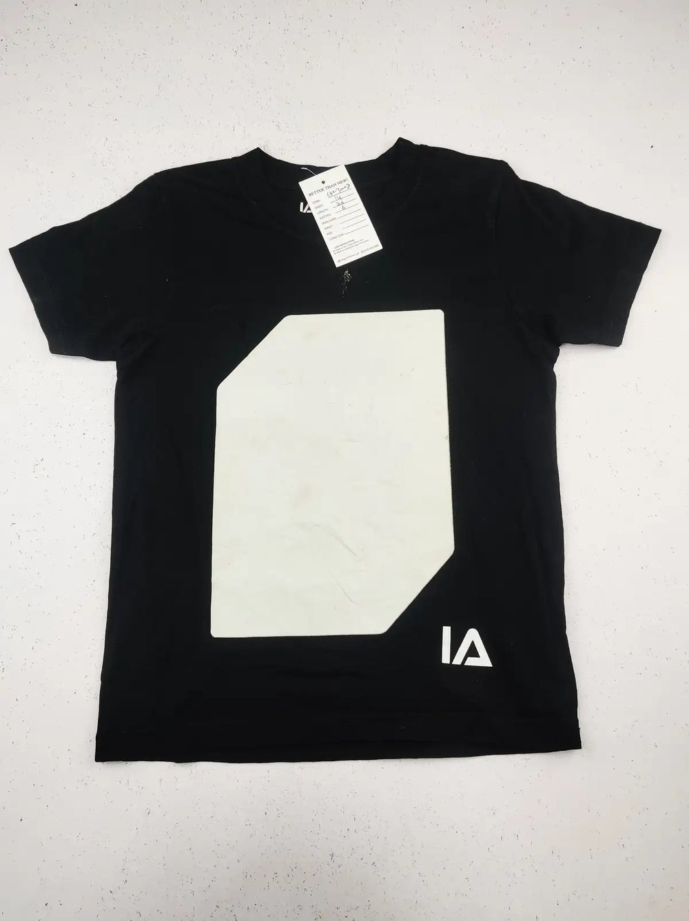 Buy online pre-used pre-loved 100% authentic & Original branded Llluminated Apparel (SBT-3008) available in Pakistan. Top international brands avilable.