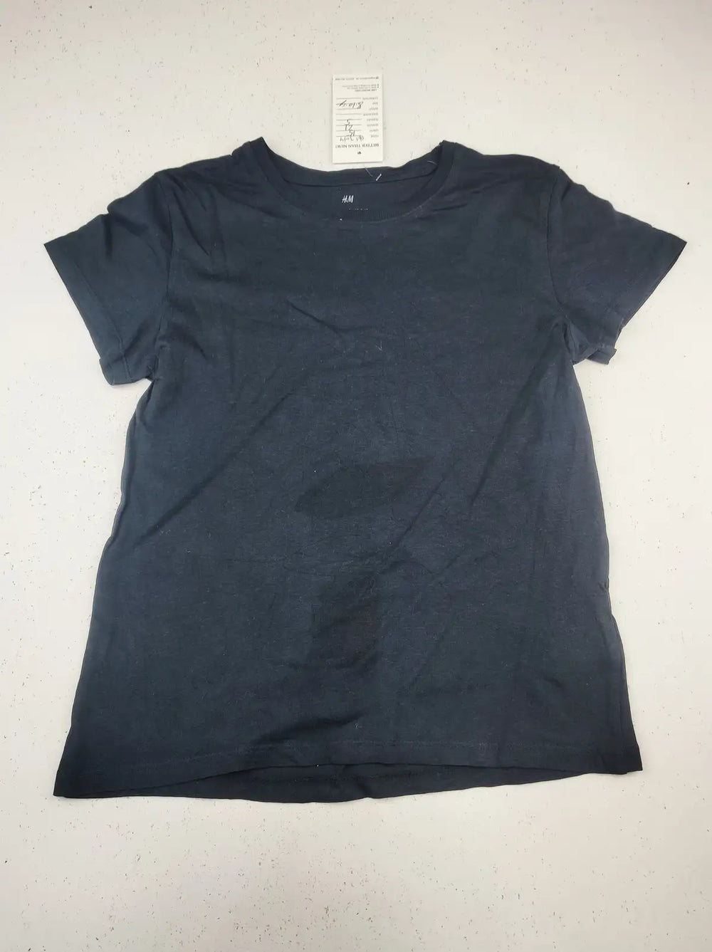 Buy online pre-used pre-loved 100% authentic & Original branded H&M (SBT-3014) available in Pakistan. Top international brands avilable.