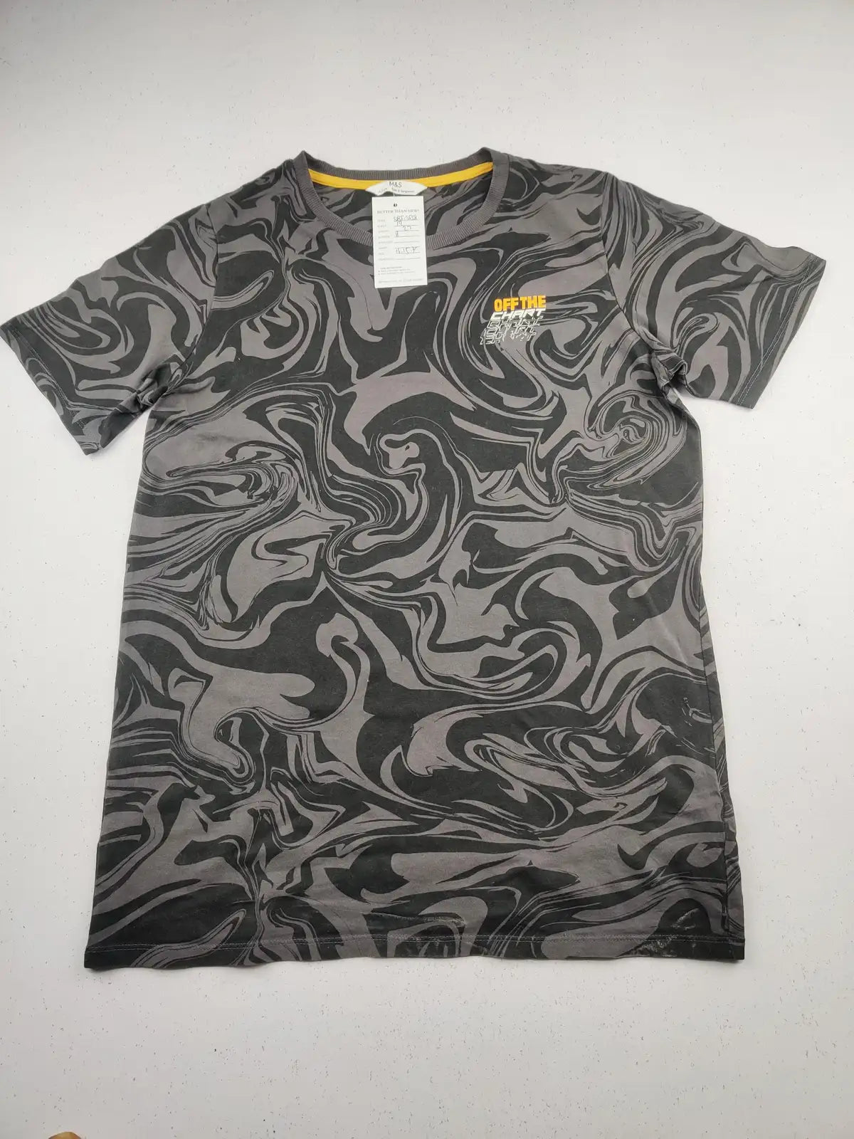 Buy online pre-used pre-loved 100% authentic & Original branded Marks & Spencer (SBT-3558) available in Pakistan. Top international brands avilable.