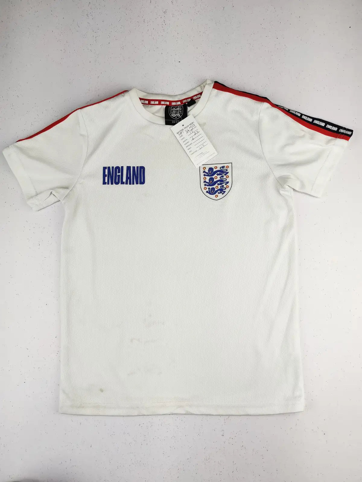 Buy online pre-used pre-loved 100% authentic & Original branded England (SBT-3659) available in Pakistan. Top international brands avilable.