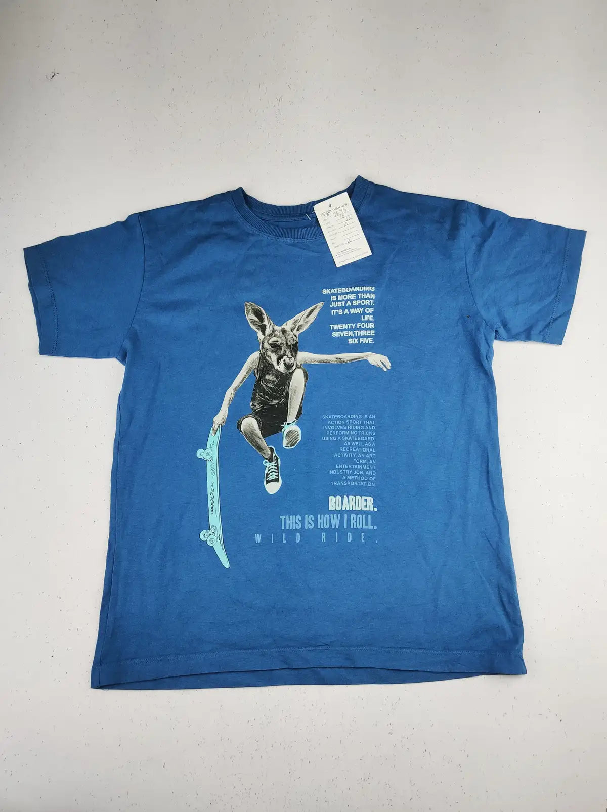 Buy online pre-used pre-loved 100% authentic & Original branded Unknown Brand (SBT-3674) available in Pakistan. Top international brands avilable.