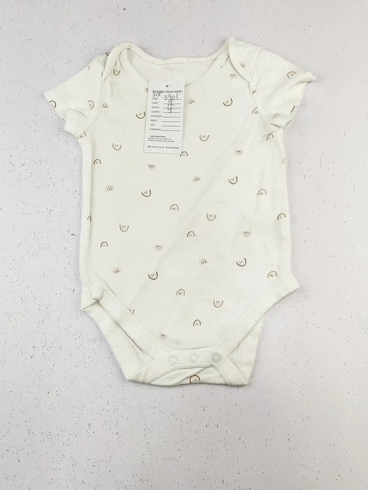 Buy online pre-used pre-loved 100% authentic & Original branded Unknown Brand (SBT-3901) available in Pakistan. Top international brands avilable.