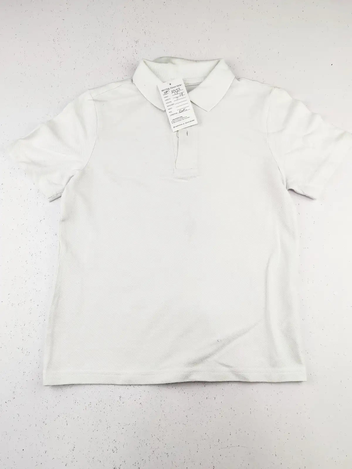 Buy online pre-used pre-loved 100% authentic & Original branded F&F (SBT-3952) available in Pakistan. Top international brands avilable.