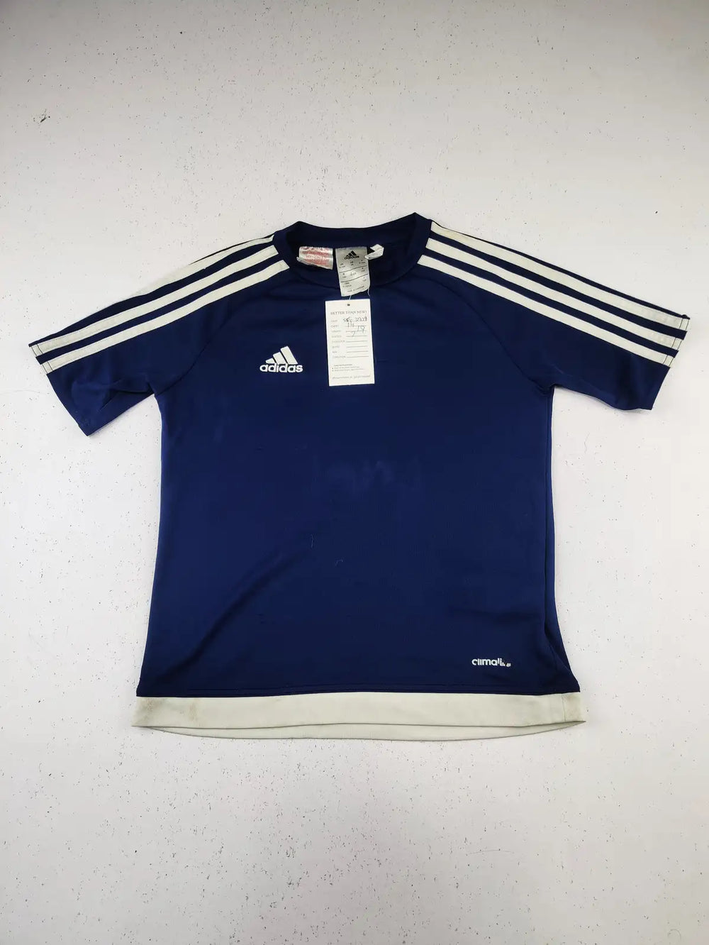 Buy online pre-used pre-loved 100% authentic & Original branded Adidas (SBT-3979) available in Pakistan. Top international brands avilable.