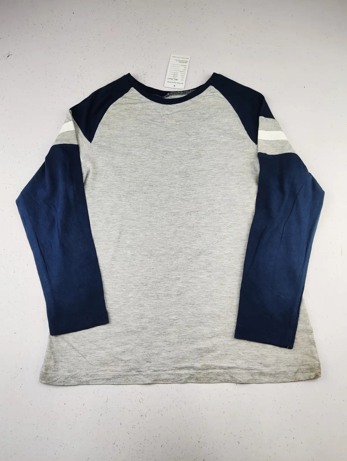 Buy online pre-used pre-loved 100% authentic & Original branded Tu (SBT-4007) available in Pakistan. Top international brands avilable.