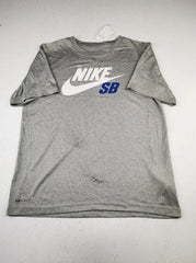 Buy online pre-used pre-loved 100% authentic & Original branded Nike (SBT-4020) available in Pakistan. Top international brands avilable.