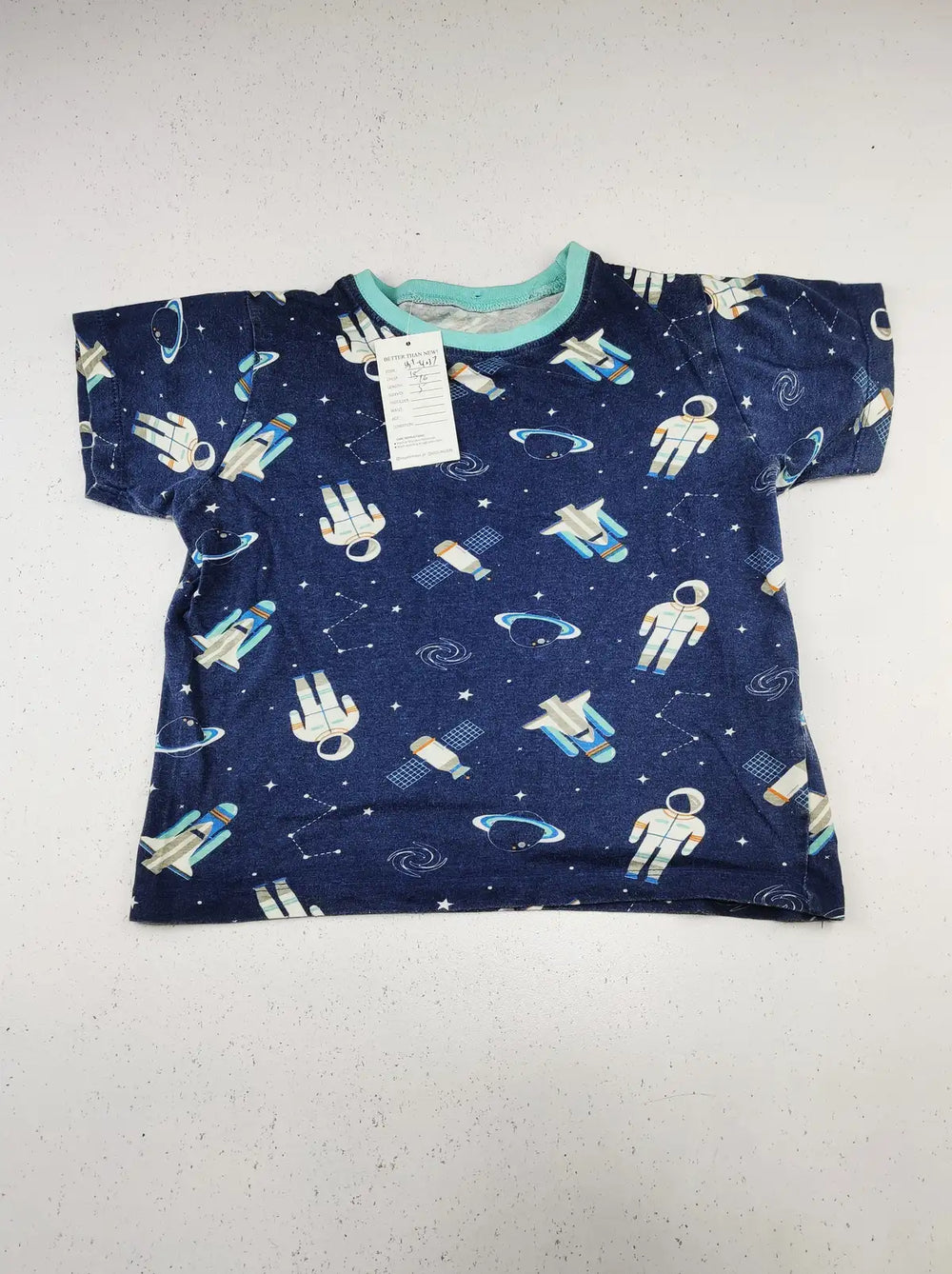 Buy online pre-used pre-loved 100% authentic & Original branded Kids (SBT-4037) available in Pakistan. Top international brands avilable.