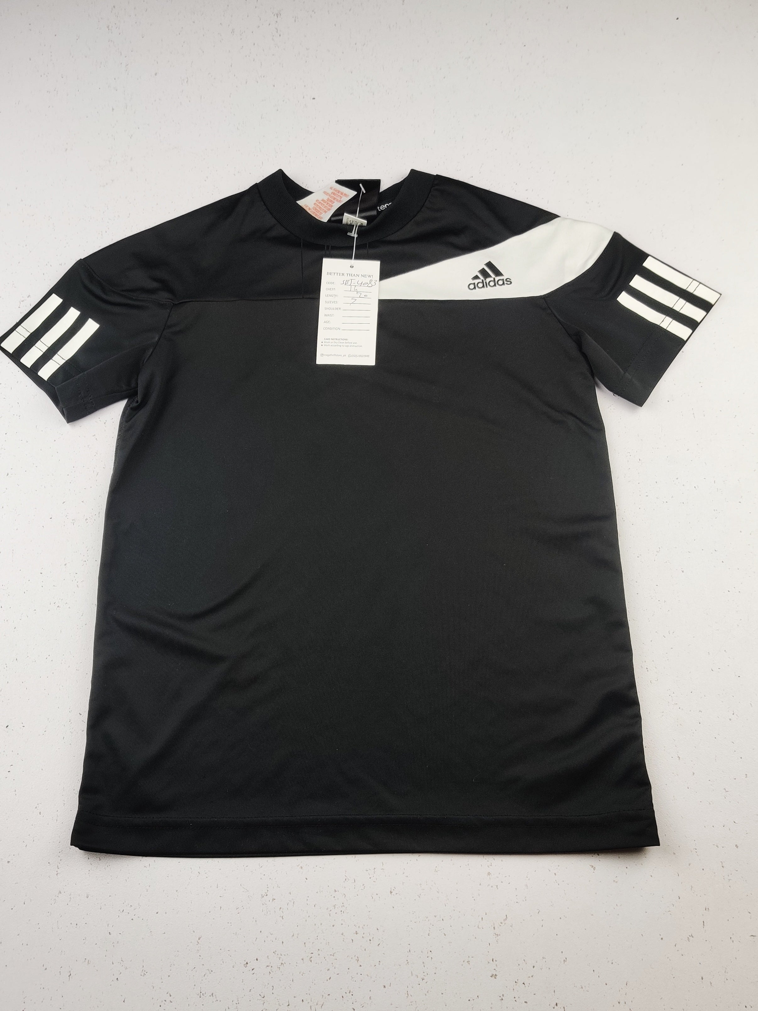 Buy online pre-used pre-loved 100% authentic & Original branded Adidas (SBT-4083) available in Pakistan. Top international brands avilable.