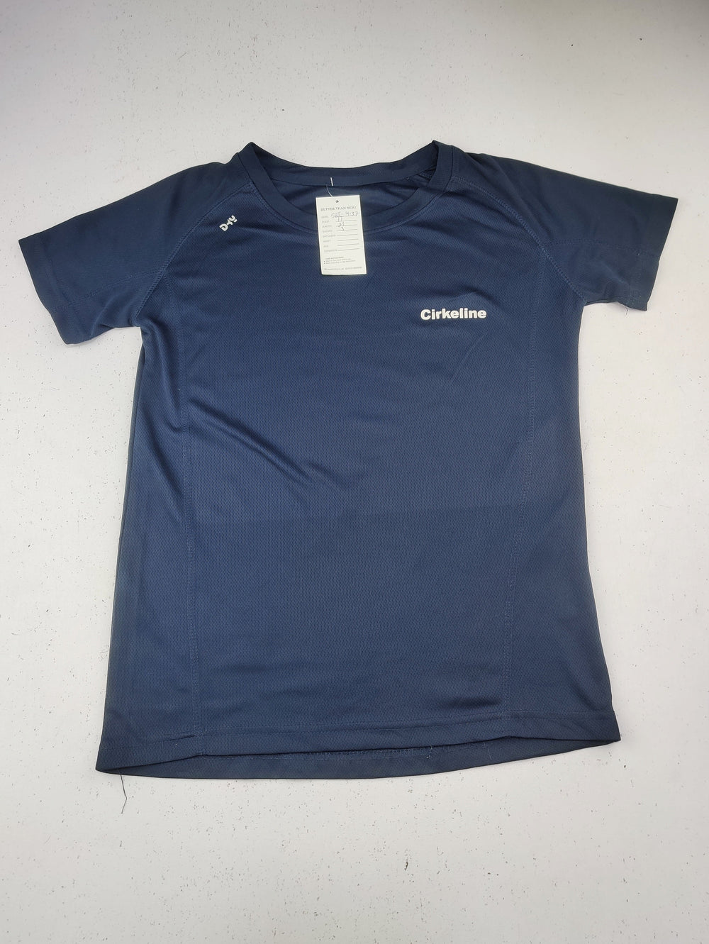 Buy online pre-used pre-loved 100% authentic & Original branded Unknown Brand (SBT-4137) available in Pakistan. Top international brands avilable.