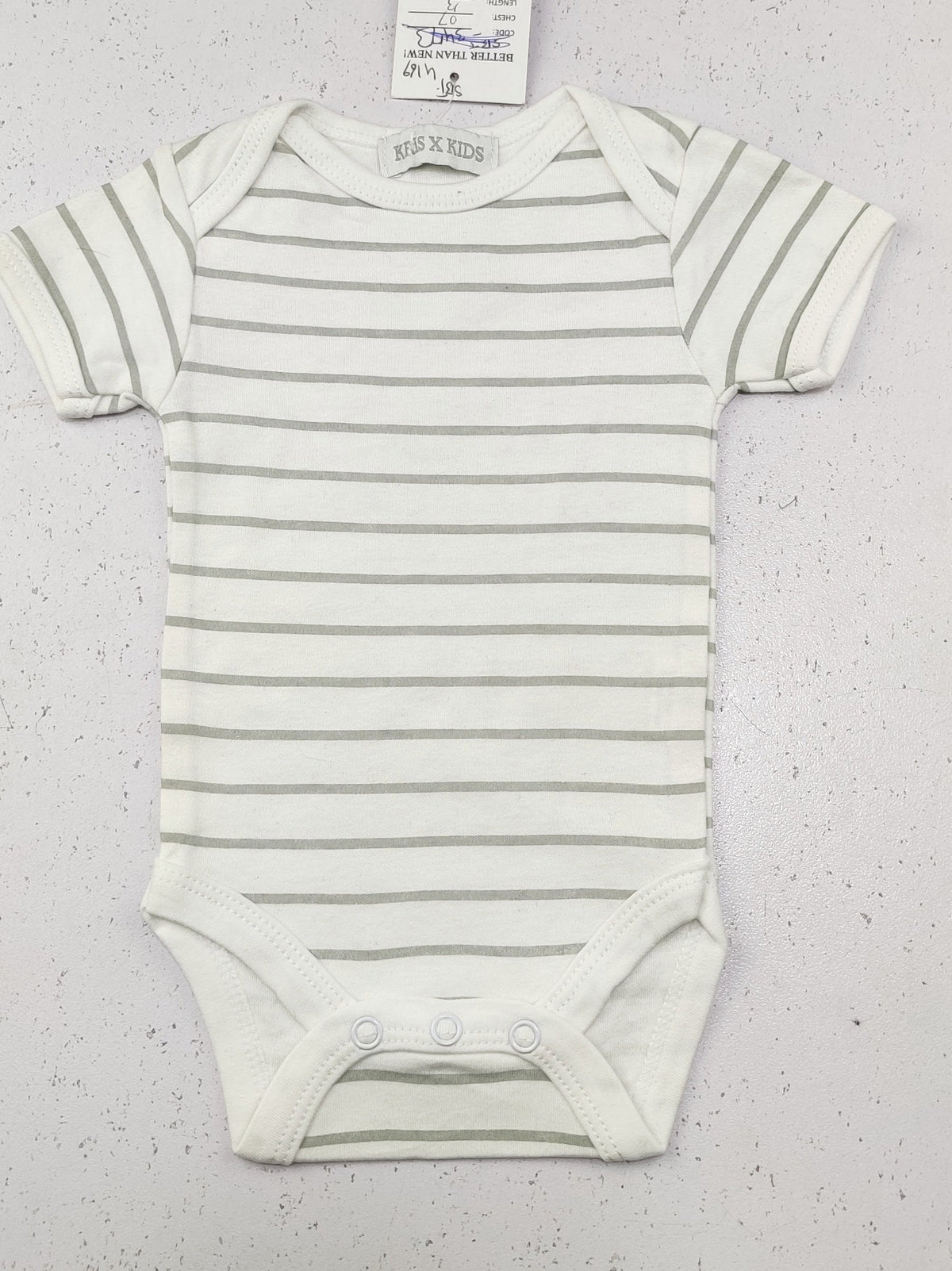 Buy online pre-used pre-loved 100% authentic & Original branded Kris X Kids (SBT-4169) available in Pakistan. Top international brands avilable.