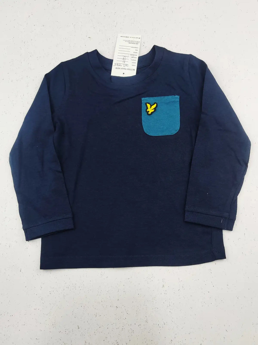 Buy online pre-used pre-loved 100% authentic & Original branded Lyle & Scott (SBT-4715) available in Pakistan. Top international brands avilable.