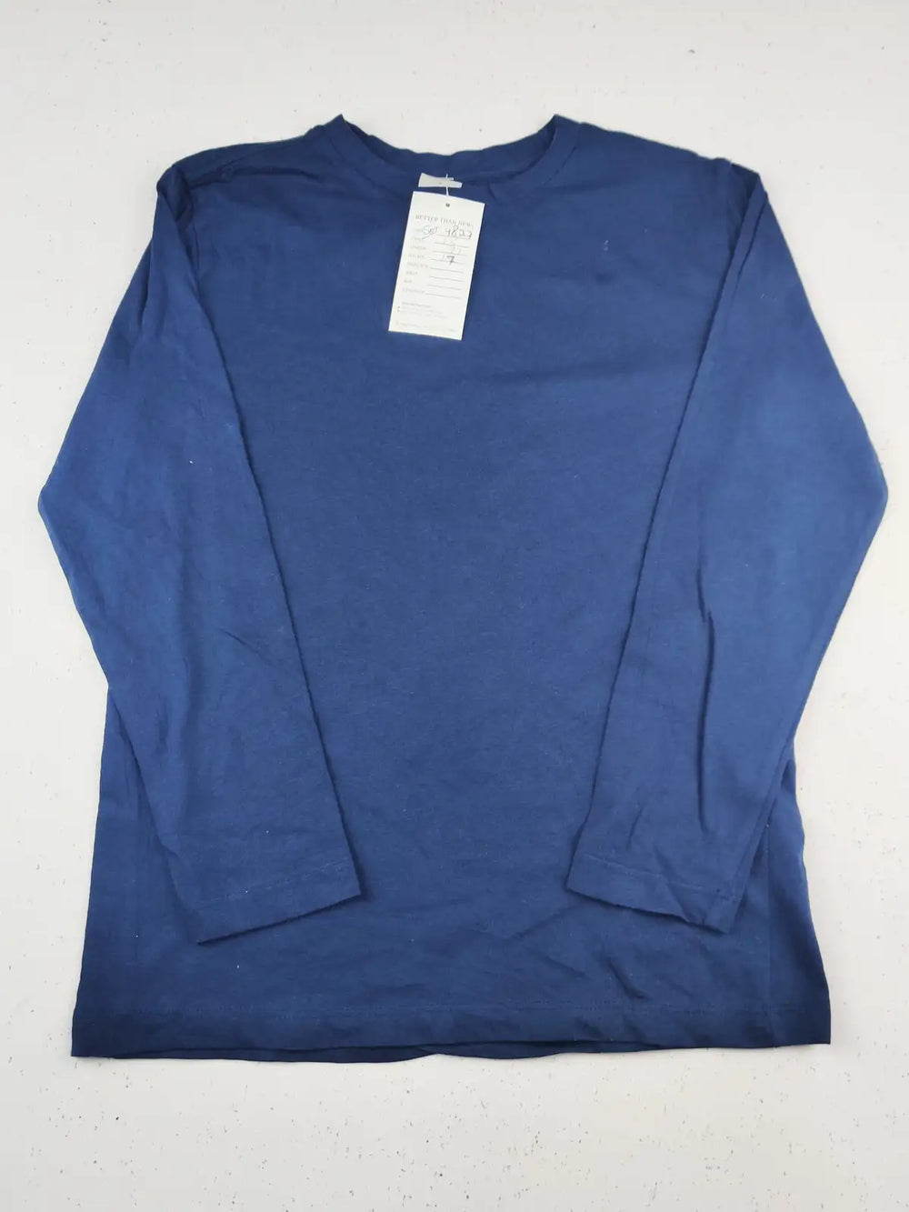 Buy online pre-used pre-loved 100% authentic & Original branded Youth (SBT-4827) available in Pakistan. Top international brands avilable.
