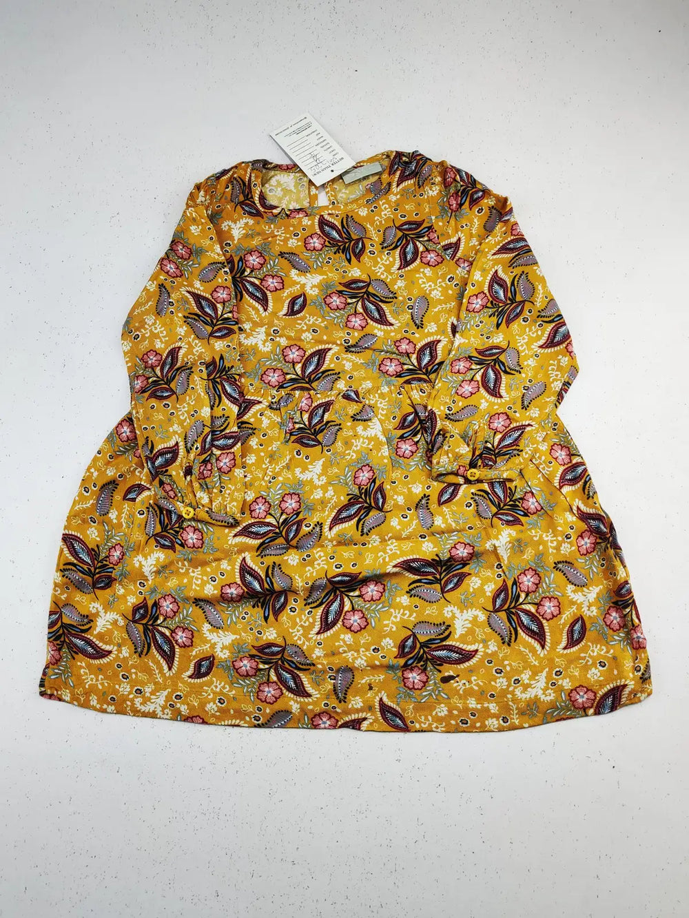 Buy online pre-used pre-loved 100% authentic & Original branded I Love Girls Wear (SGT-2225) available in Pakistan. Top international brands avilable.