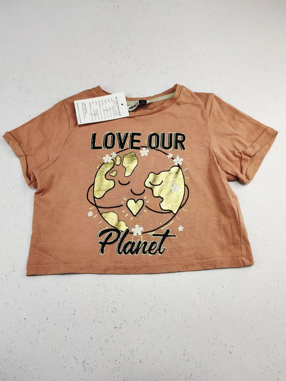 Buy online pre-used pre-loved 100% authentic & Original branded Pep&Co (SGT-2363) available in Pakistan. Top international brands avilable.