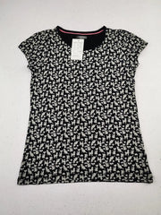 Buy online pre-used pre-loved 100% authentic & Original branded Limited (SGT-2759) available in Pakistan. Top international brands avilable.