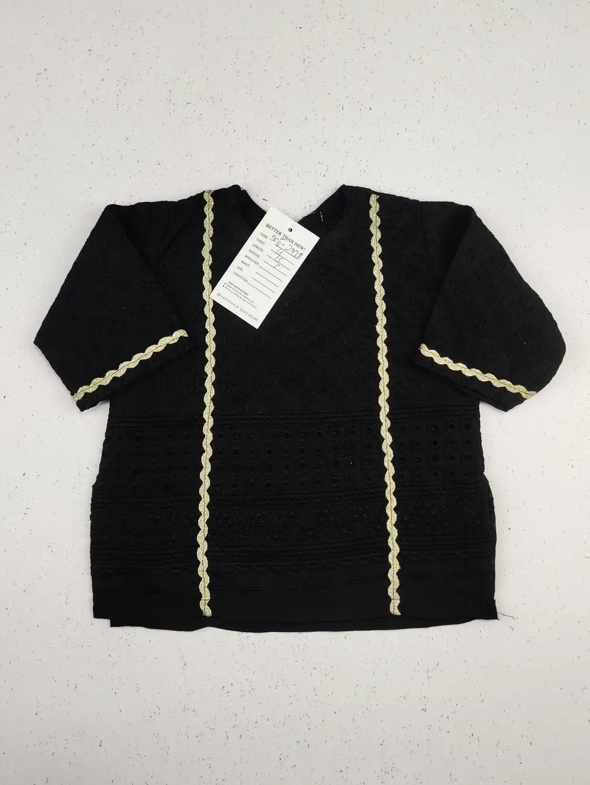 Buy online pre-used pre-loved 100% authentic & Original branded Unknown Brand (SGT-2938) available in Pakistan. Top international brands avilable.
