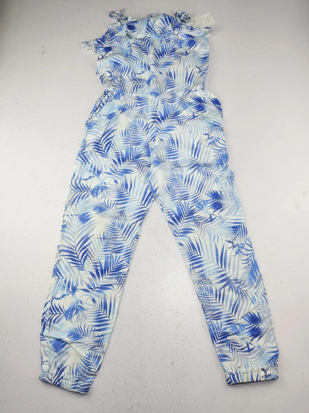 Buy online pre-used pre-loved 100% authentic & Original branded H&M (SGT-3880) available in Pakistan. Top international brands avilable.