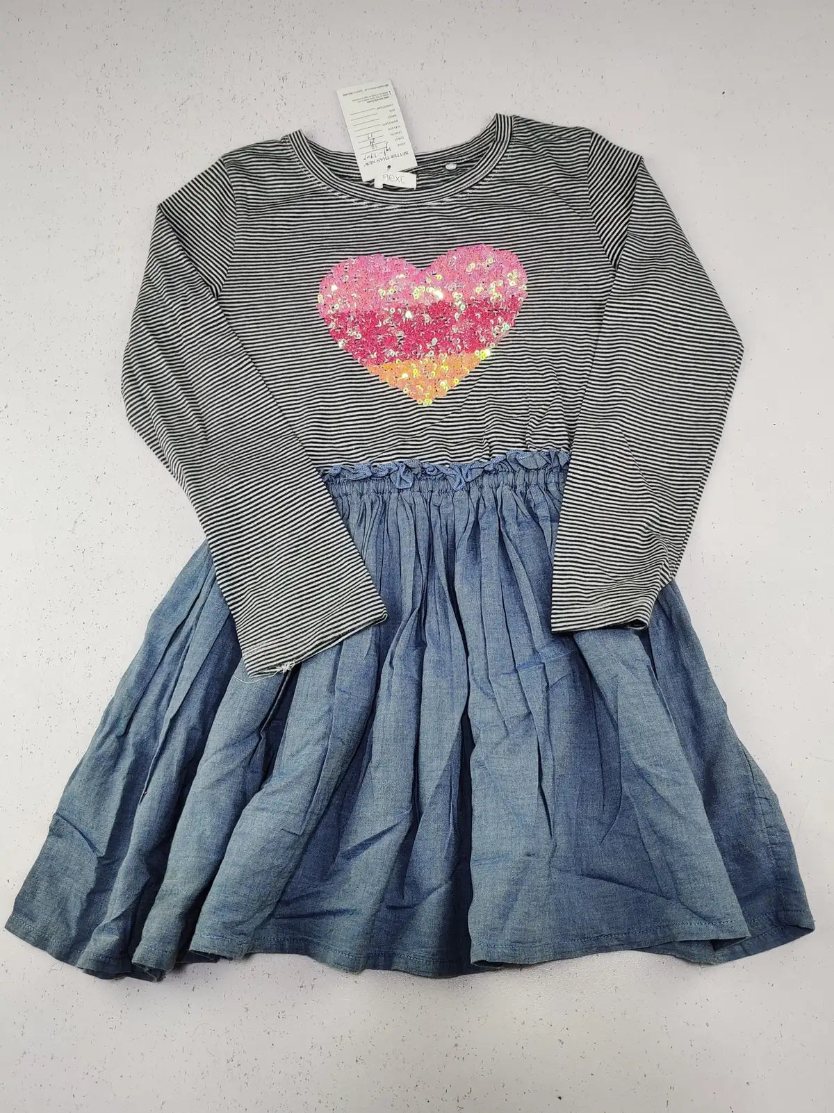 Buy online pre-used pre-loved 100% authentic & Original branded Next (SGT-3904) available in Pakistan. Top international brands avilable.
