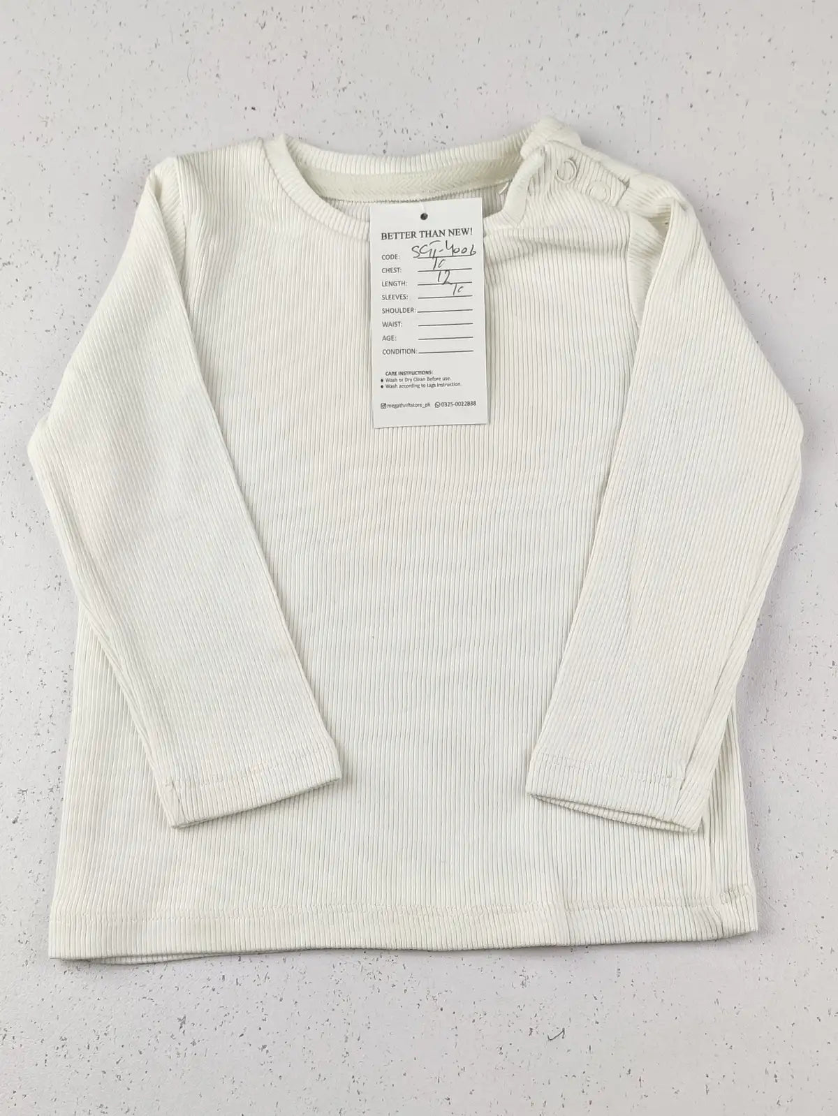 Buy online pre-used pre-loved 100% authentic & Original branded Marks & Spencer (SGT-4006) available in Pakistan. Top international brands avilable.