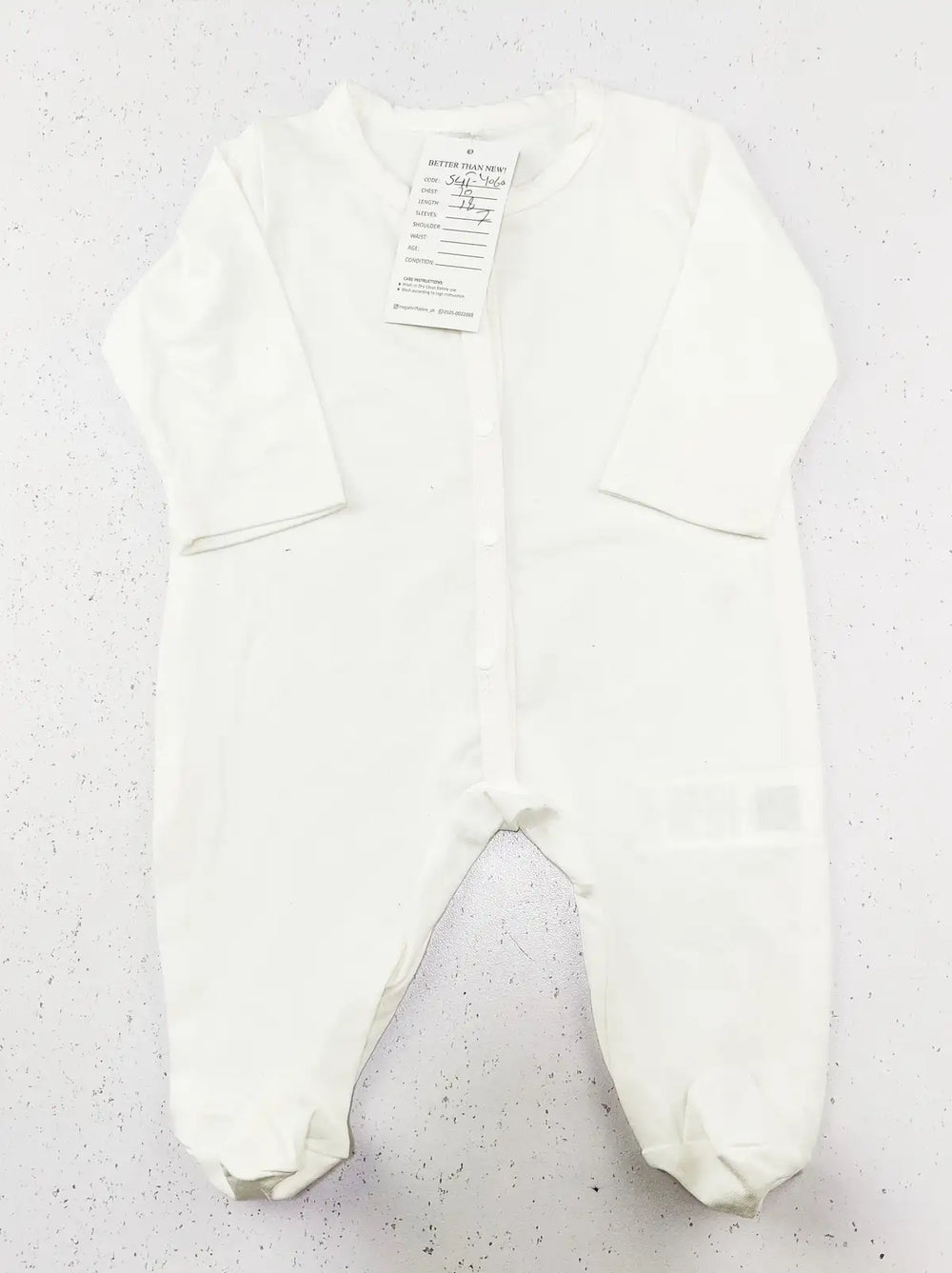 Buy online pre-used pre-loved 100% authentic & Original branded Unknown Brand (SGT-4060) available in Pakistan. Top international brands avilable.