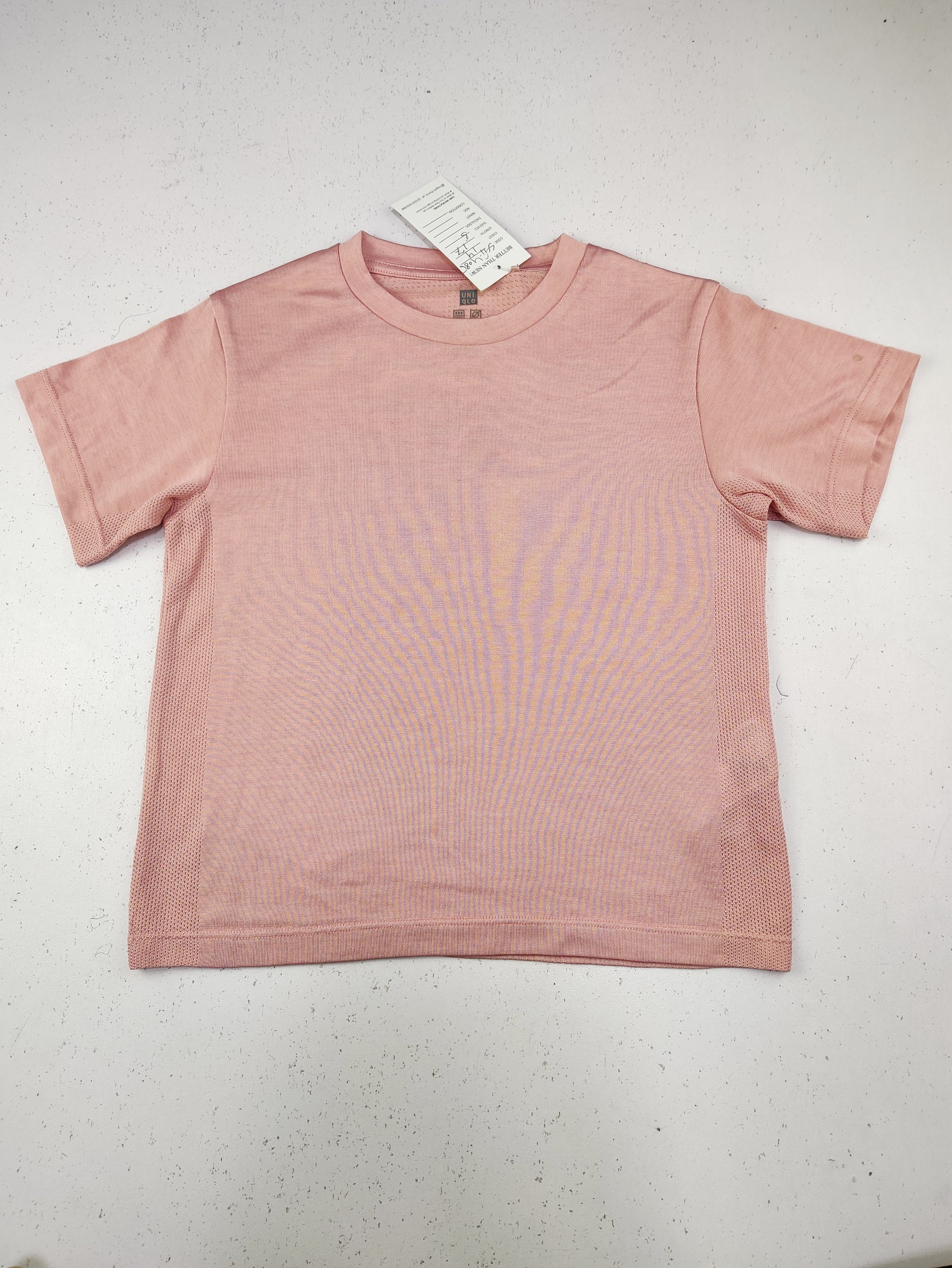 Uniqlo (SGT-4085)