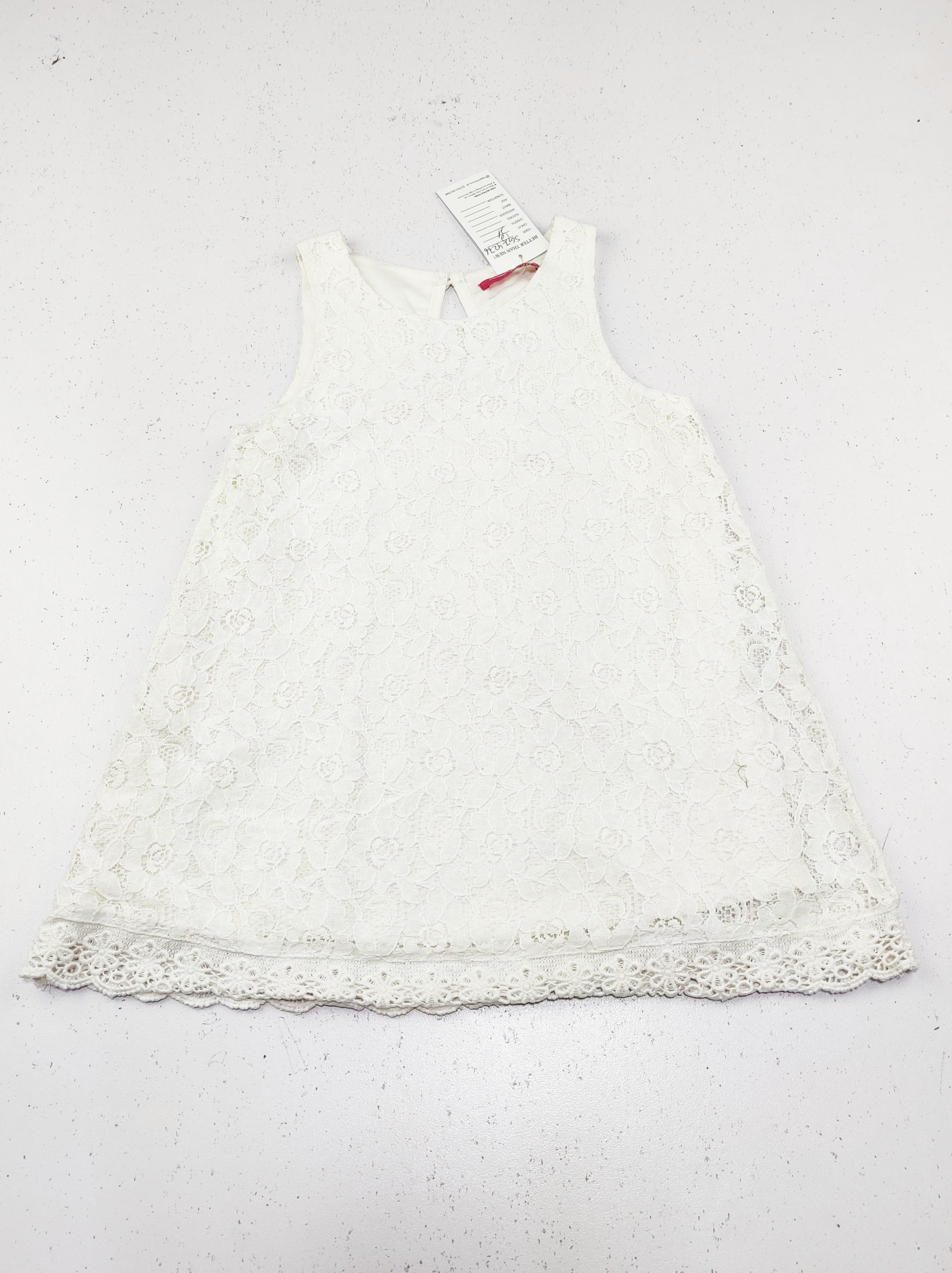 Buy online pre-used pre-loved 100% authentic & Original branded Young Dimension (SGT-4276) available in Pakistan. Top international brands avilable.