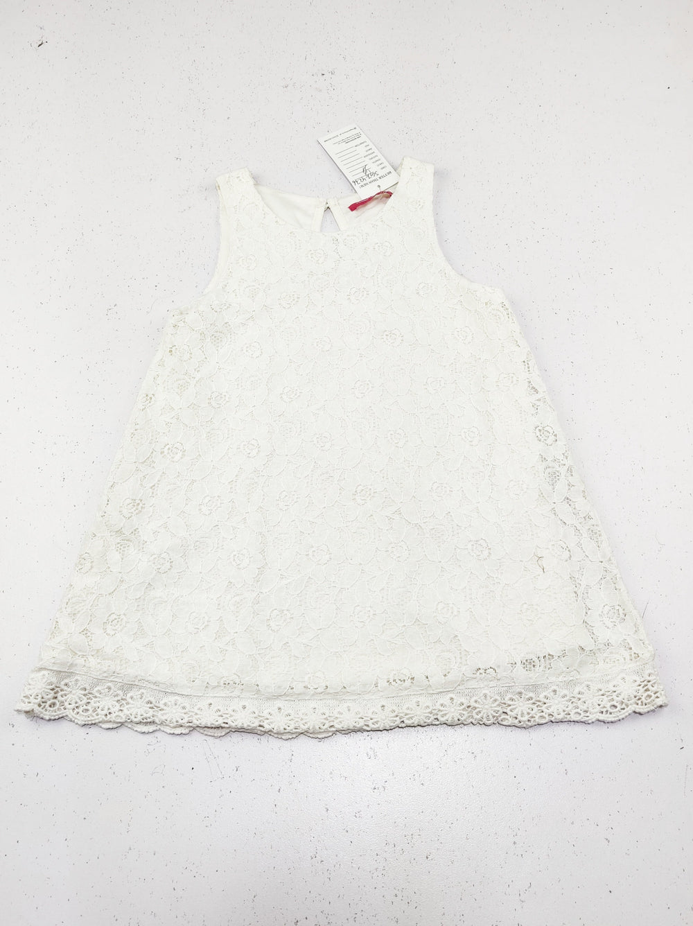 Buy online pre-used pre-loved 100% authentic & Original branded Young Dimension (SGT-4276) available in Pakistan. Top international brands avilable.
