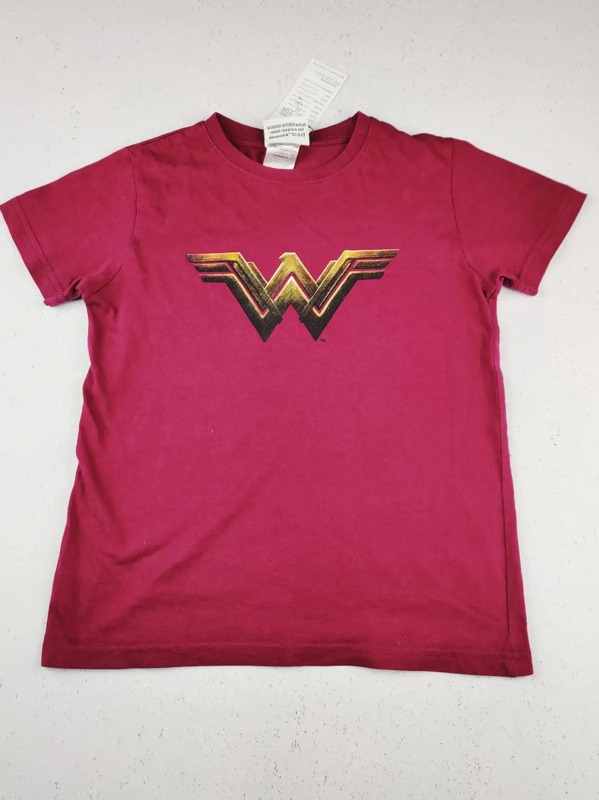 Buy online pre-used pre-loved 100% authentic & Original branded Wonder Women (SGT-4516) available in Pakistan. Top international brands avilable.