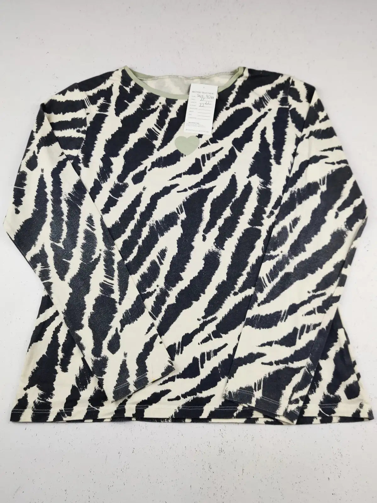 Buy online pre-used pre-loved 100% authentic & Original branded Unknown Brand (SGT-4544) available in Pakistan. Top international brands avilable.