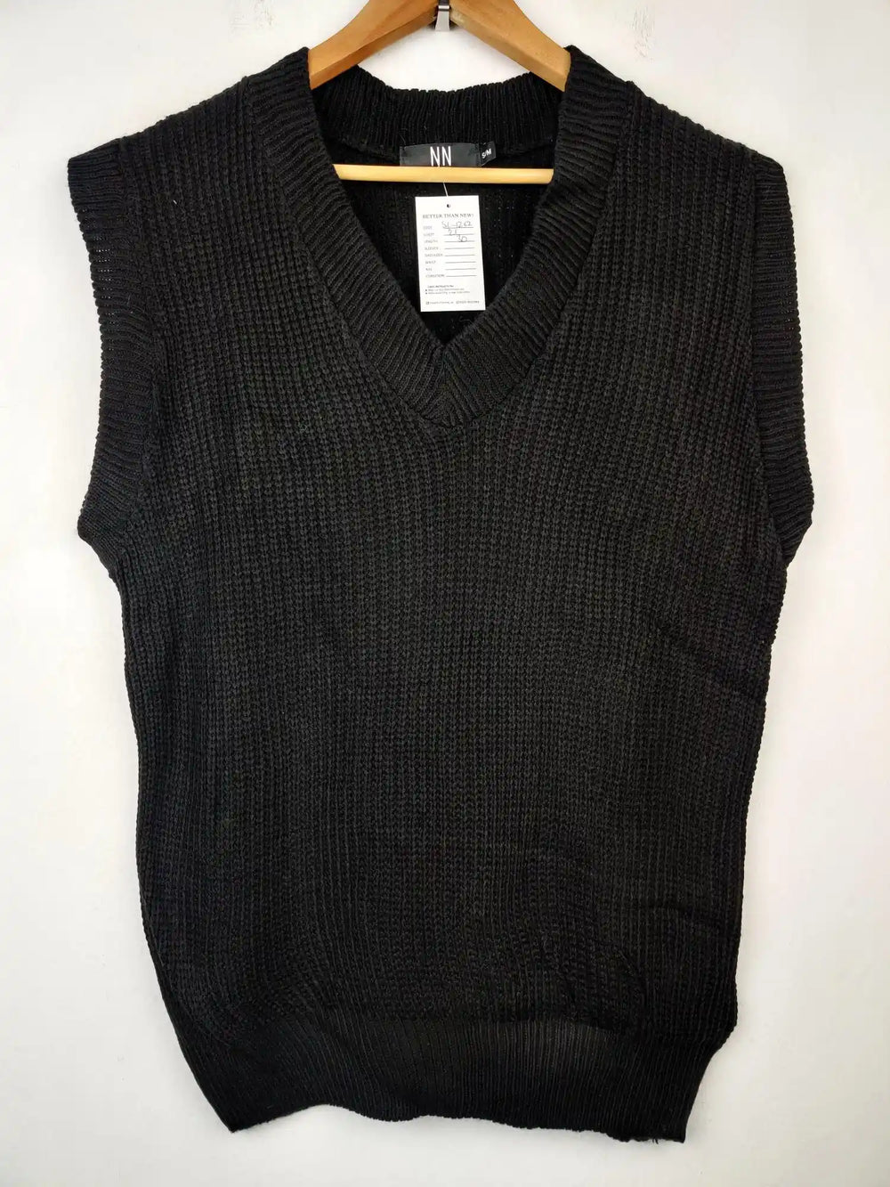 Buy online pre-used pre-loved 100% authentic & Original branded Nn (SL-1262) available in Pakistan. Top international brands avilable.