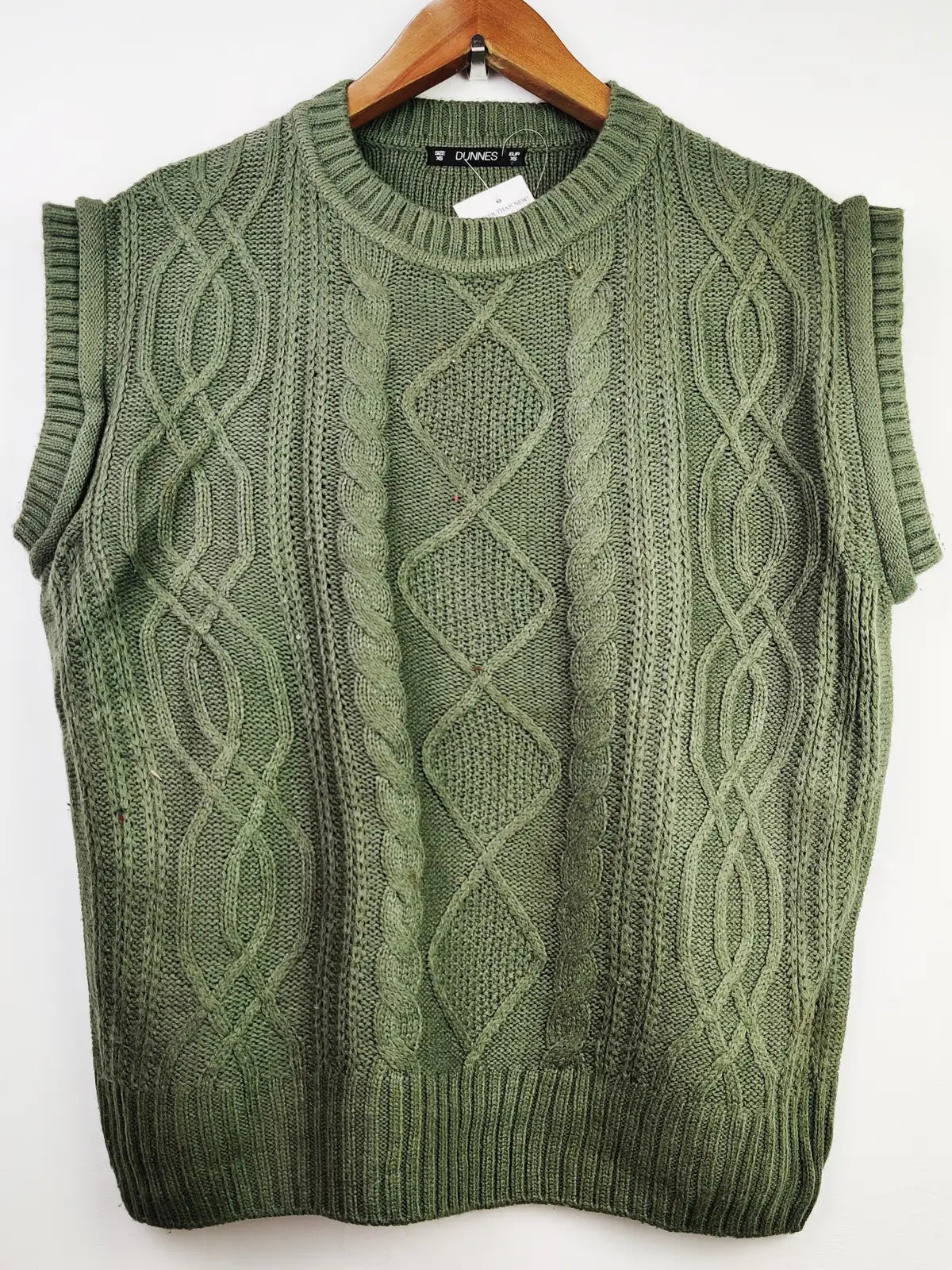 Buy online pre-used pre-loved 100% authentic & Original branded Dunnes Stores (SL-1666) available in Pakistan. Top international brands avilable.