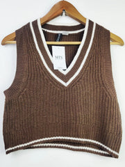 Buy online pre-used pre-loved 100% authentic & Original branded Shein (SL-1683) available in Pakistan. Top international brands avilable.