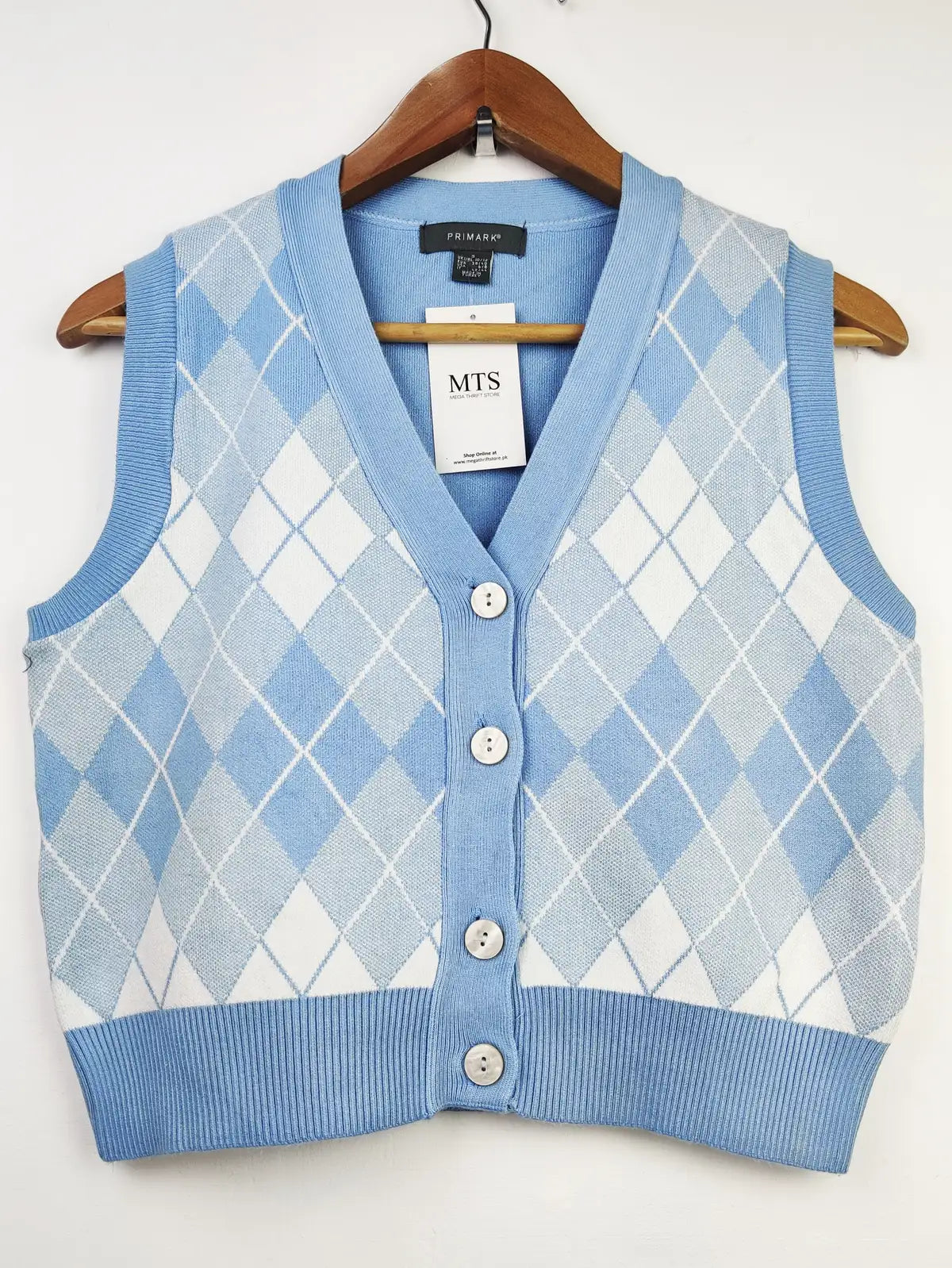 Buy online pre-used pre-loved 100% authentic & Original branded Primark (SL-1690) available in Pakistan. Top international brands avilable.